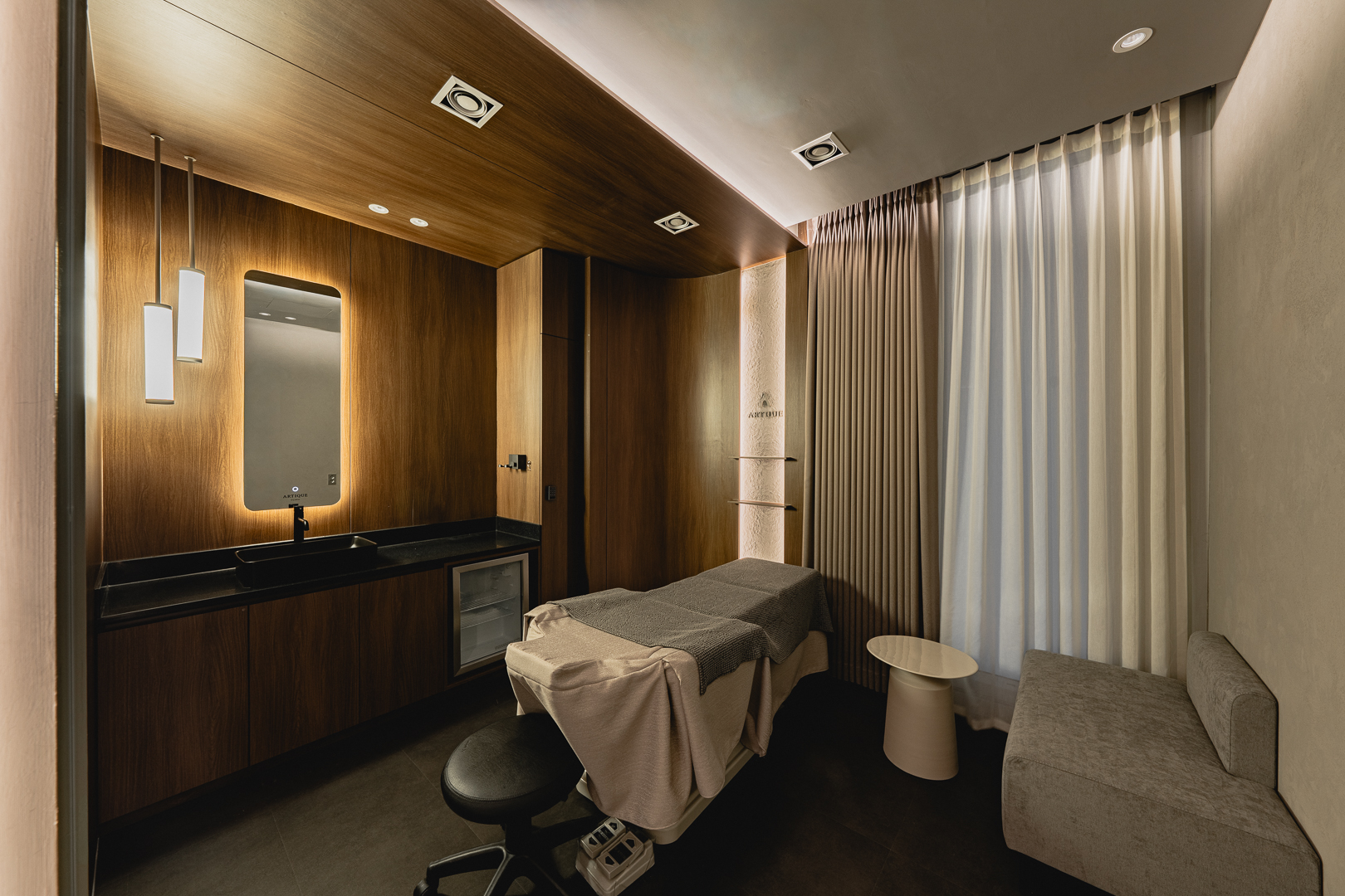 VIP Treatments 라운지